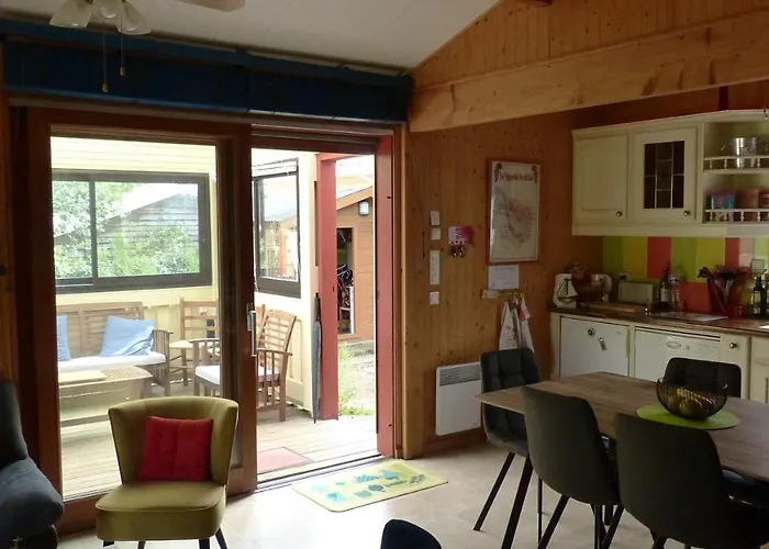 Soulacais Avec Piscine Hébergement de vacances *